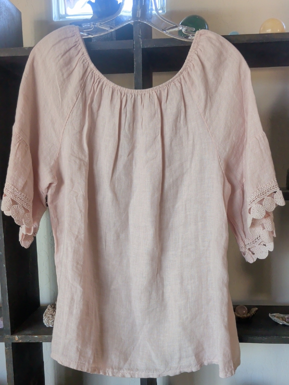 Linen Made In Italy Women's Light Pink Crochet-Sleeve Peasant Top Italian